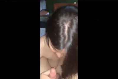 คลิปหลุดมาใหม่ VK สาวอวบทางบ้านโดนเย็ดหี เอาปากบ๊วบควยโม๊คสดจนน้ำลายเยิ้ม นมเต้าใหญ่จัดกระแทกเย็ดยับจนนมสะเทือน สลับเอาควยยัดร่องนมซอยเสียวจนน้ำกระฉูดเต็มนม